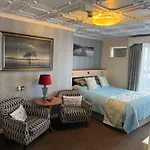 Castle By The Sea Gasthof 4*