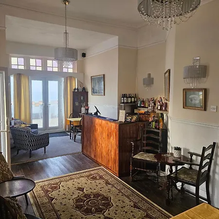 Castle By The Sea Guest house