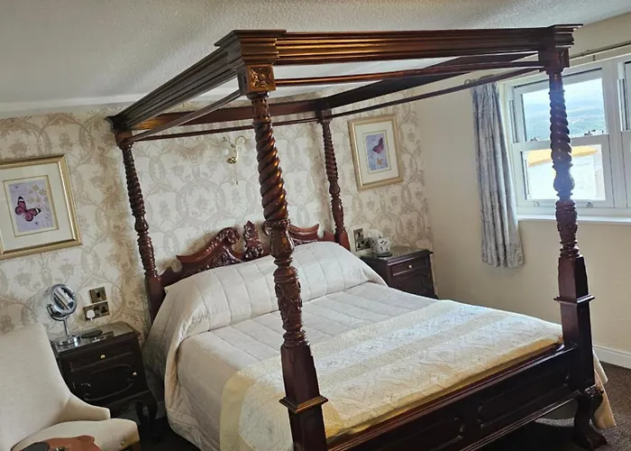 Guest house Castle By The Sea Scarborough