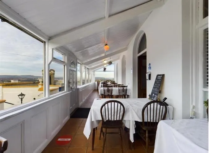 Guest house Castle By The Sea