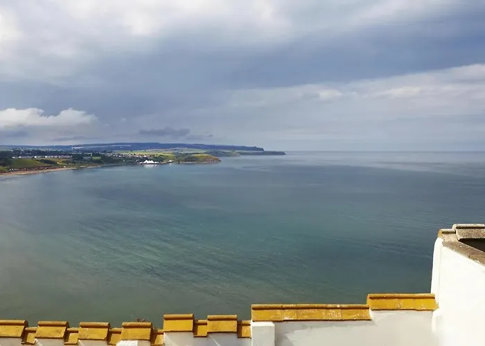 Castle By The Sea Guest house Scarborough