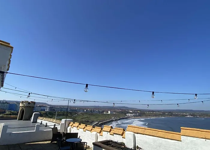 Guest house Castle By The Sea 3*