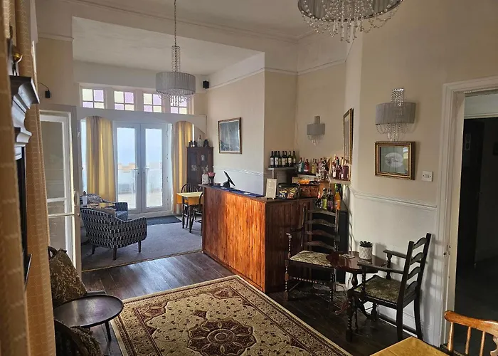 Castle By The Sea Guest house