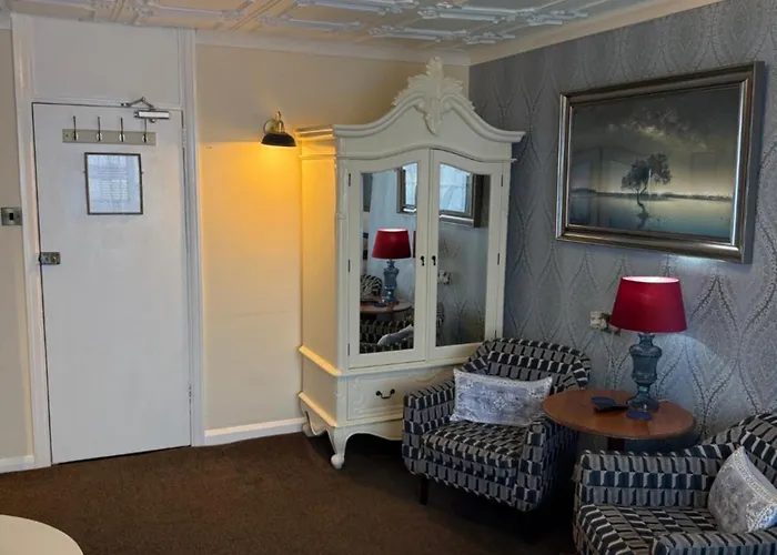 Castle By The Sea Guest house