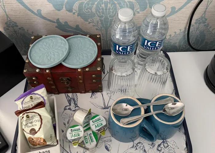 Castle By The Sea Guest house