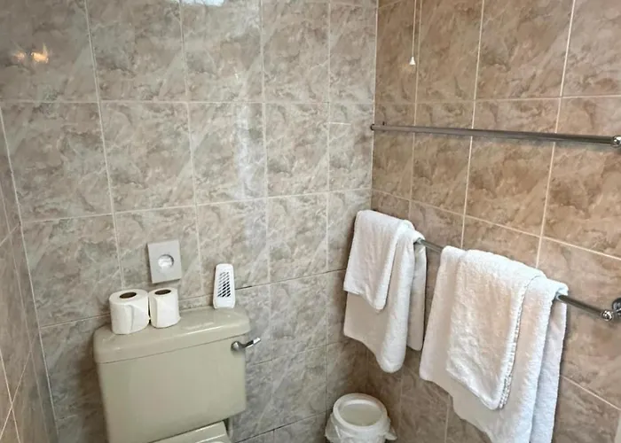 Castle By The Sea 4* Scarborough