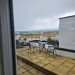 Castle By The Sea 4*