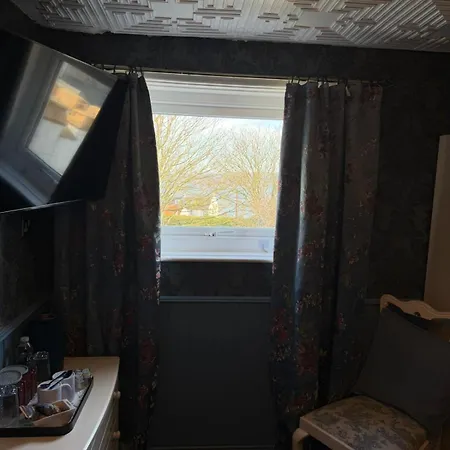 Castle By The Sea 4* Scarborough